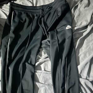 nike sports pants